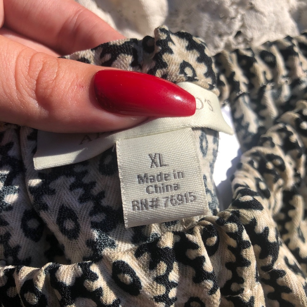 Appleseed’s Geometric DiamondPrinted Palazzo Pants - Picture 6 of 7
